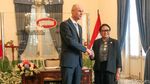 Retno Marsudi Bertemu Menlu Belanda Stef Blok