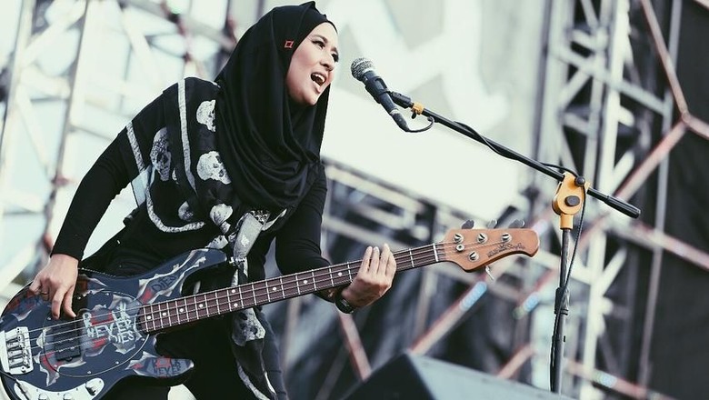 Lengkap Deh! Chua Kotak Lahirkan Anak Perempuan Lengkap Deh! Chua Kotak Lahirkan Anak Perempuan