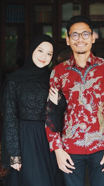 Gitasav gelar lamaran sederhana yang menginspirasi netizen. Foto: Instagram/Gitasav Gitasav gelar lamaran sederhana yang menginspirasi netizen. Foto: Instagram/Gitasav