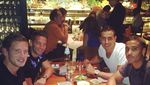 Begini Keseruan Dries Mertens Saat Makan Bersama Teman-temannya
