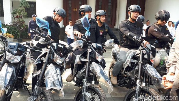 Makin Garang, Tim Prabu Bandung Kini Punya Tunggangan Supermoto
