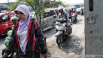Melihat Tingkah Pengendara Motor Jajah Jalur Pedestrian