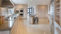 Rumah ini memiliki luas sekitar 1.828 m2. Istimewa/mansionglobal.