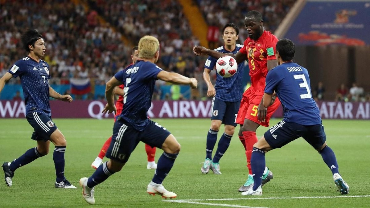 Belgia vs Jepang tanpa gol di babak pertama. (Foto: Marko Djurica/Reuters)