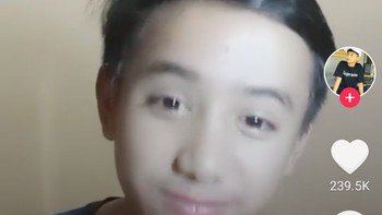 Sosok Bowo Alpenliebe yang tenar berkat Tik Tok. Foto: Istimewa