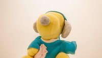 Koleksi museum didapat dari para pasangan yang mendonasikan barang terkait kehidupan percintaannya. Baik itu boneka, pakaian, buku, sikat gigi, dan lain sebagainya, yang dipajang bersama dengan kisah cinta dari sang pemilik yang ingin berbagi kebahagiaan (lovestoriesmuseum/Instagram)