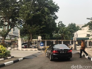 Airlangga Diam-diam Temui JK di Kantor Wapres