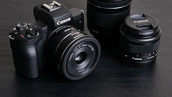 Pertama kali bernama Seikikōgaku kenkyūsho. Tahun 1934, mereka memproduksi Kwanon, sebuah cikal bakal nama perusahaan. Canon resmi dipakai pada thaun 1969 yang diartikan sebagai Kuanyin, Kwannon atau Kwanon dalam bahasa Inggris yang berarti protipe tersebut, berubah pengartiannya menjadi Guan Yin atau Kannon dalam bahasa Jepang. Foto: Dok. Enche Tjin