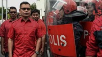 Oleh Kepolisian Malaysia, Jamal dijerat setidaknya enam dakwaan pidana, termasuk dakwaan memicu keributan umum. Foto: AFP PHOTO/MOHD RASFAN