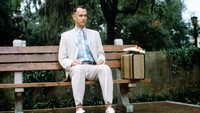 Tom Hanks memilih tak dibayar di film ‘Forrest Gump’, namun ia mengambil persentase keuntungan dari film tersebut hingga meraup lebih dari 40 juta dollar.