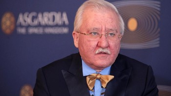 Bagaimana menurutmu kiprah Ashurbeyli ke depan dalam memimpin Asgardia agar benar-benar menjadi negara yang berada di luar angkasa? Foto: Reuters