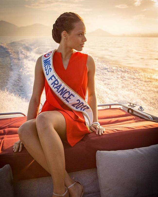 Peruntungan Alicia pun membuahkan hasil. Ia terpilih sebagai Miss Prancis 2017 dan berhak mewakili negara tersebut di ajang Miss Universe. (Foto: Dok. Instagram/aliciaayliesoff)