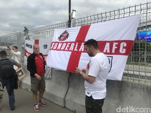 (Tumben) Fans Inggris Kalah Ramai dari Fans Lawan
