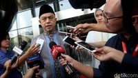 Politikus PKS Tamsil Linrung diperiksa KPK sebagai saksi kasus korupsi proyek e-KTP. Tamsil akan dimintai keterangan untuk keponakan Setya Novanto, tersangka Irvanto Hendra Pambudi, dan Made Oka Masagung. 