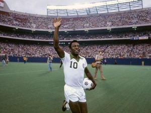 Tak Hanya di Lapangan, Rasakan Keseruan Sepakbola di 5 Film Ini