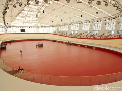 Megahnya Arena Balap Sepeda Velodrome Kebanggaan Indonesia