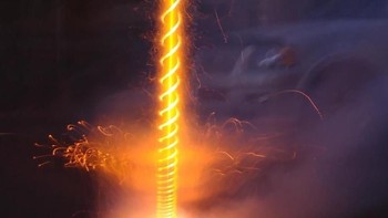 Keren! ini adalah foto kembang api. (Foto: Brightside)