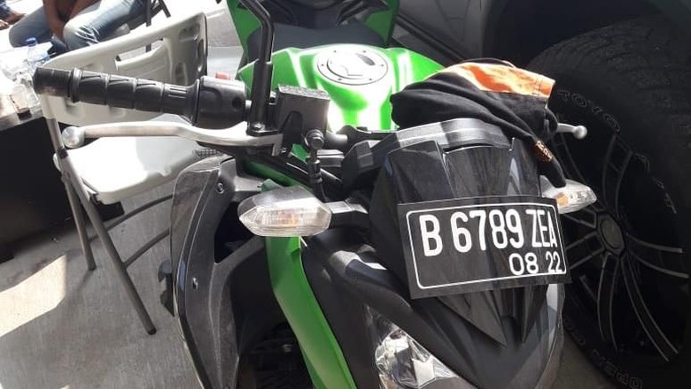 Pelajar SMA di Tangsel Curi Motor untuk Biaya Nongkrong Pelajar SMA di Tangsel Curi Motor untuk Biaya Nongkrong