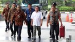 Irwandi, Gubernur Pilot yang Akhirnya Mendarat di KPK