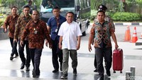 Gubernur Aceh yang terjaring OTT itu memiliki kekayaan senilai Rp 14 miliaran.