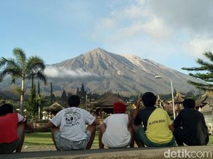 Status Gunung Agung Turun, Pendaki Masih Dilarang Mendaki