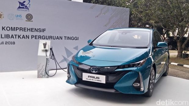 Daftar Mobil  Listrik  yang  Siap Beredar  di  Indonesia 