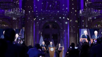 Proses inaugurasi dilangsungkan di Wina, Austria. Foto: Reuters