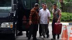 Irwandi, Gubernur Pilot yang Akhirnya Mendarat di KPK