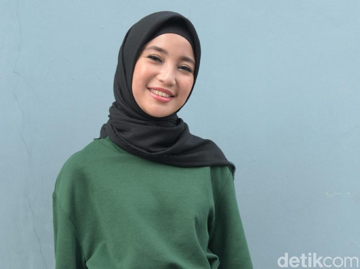 Dijudesi Suster, Chacha Frederica Sampai Nangis