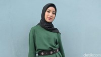 Mengenakan baju bewarna hijau Chacha tampak sangat manis. Foto: Pool/Noel/DetikFoto.