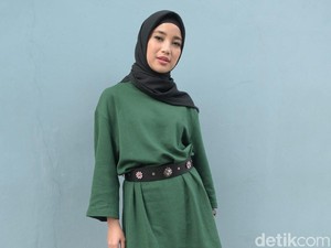 Obati Kangen karena LDR, Chacha Frederica Suka Pakai Baju Suami