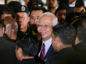 Najib Gugat Ketua Komisi Antikorupsi dan Jaksa Agung Malaysia