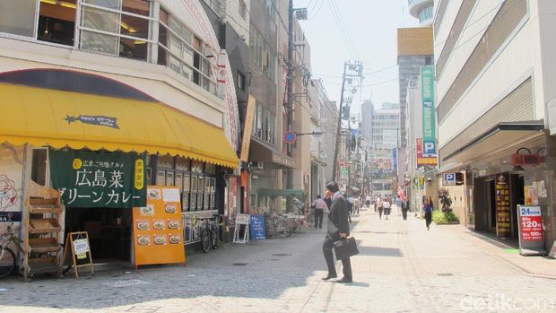 Jalanan bersih di sudut-sudut Kota Tokyo