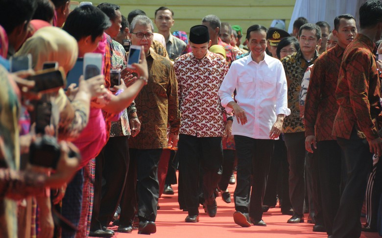 TGB Belum Bicara ke Demokrat Soal Dukung Jokowi: Ini Sikap Pribadi TGB Belum Bicara ke Demokrat Soal Dukung Jokowi: Ini Sikap Pribadi