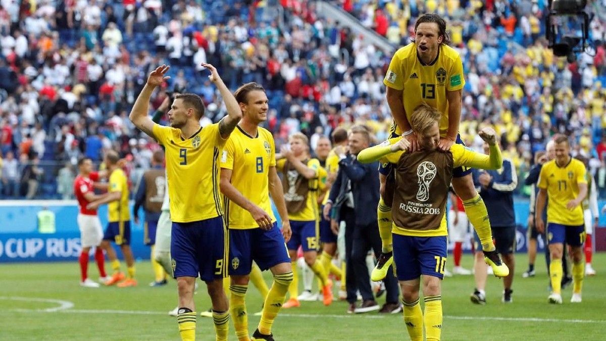 Tanpa Ibrahimovic, Swedia Malah Melaju ke Perempatfinal. (Foto: Damir Sagolj/Reuters)