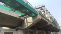 Kawasan Velodrome merupakan tujuan pemberhentian terakhir proyek LRT Jakarta ini. Hal ini dikarenakan terdapat arena Velodrome yang akan digunakan untuk perhelatan Asian Games.
