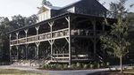Batman Jual Rumah Mewah Rp 125 Miliar