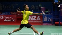 Ginting pun mengakui banyak membuat kesalahan sendiri di game pertama. Namun, saat game kedua Momota mengubah permainan dengan tak memberi kesempatan untuk Ginting menyerang.