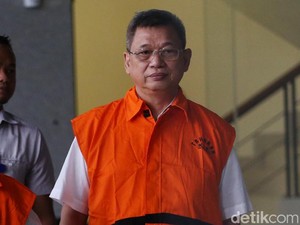 KPK Tahan Anggota DPRD Sumut Penerima Suap Gatot Pujo