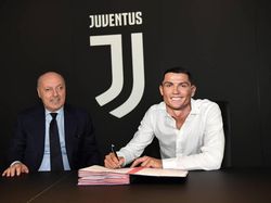Heboh Ronaldo Berseragam Juventus di Media Sosial