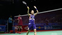 Tai Tzu Ying merayakan kemenangan.