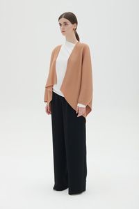 5 Kardigan Stylish Tapi Tetap Rapi untuk Dipakai ke Kantor