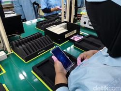 Intip Proses Pembuatan Ponsel Honor di Batam