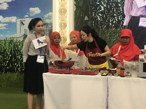 Chef Marinka Unjuk Kebolehan Olah Frozen Food di Indo Livestock