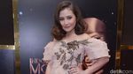 Yeay! Prilly Latuconsina yang Kembali Ceria