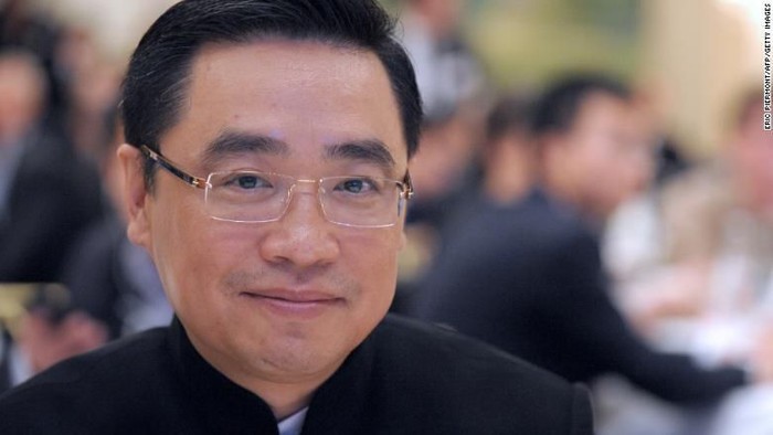 Konglomerat China Tewas Jatuh dari Tembok di Prancis