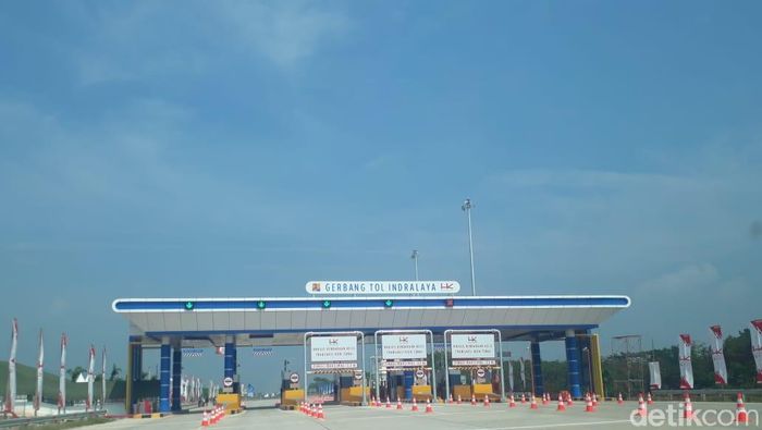 Tol Palembang-Indralaya/Foto: Raja Adil Siregar/detikcom Tol Palembang-Indralaya/Foto: Raja Adil Siregar/detikcom