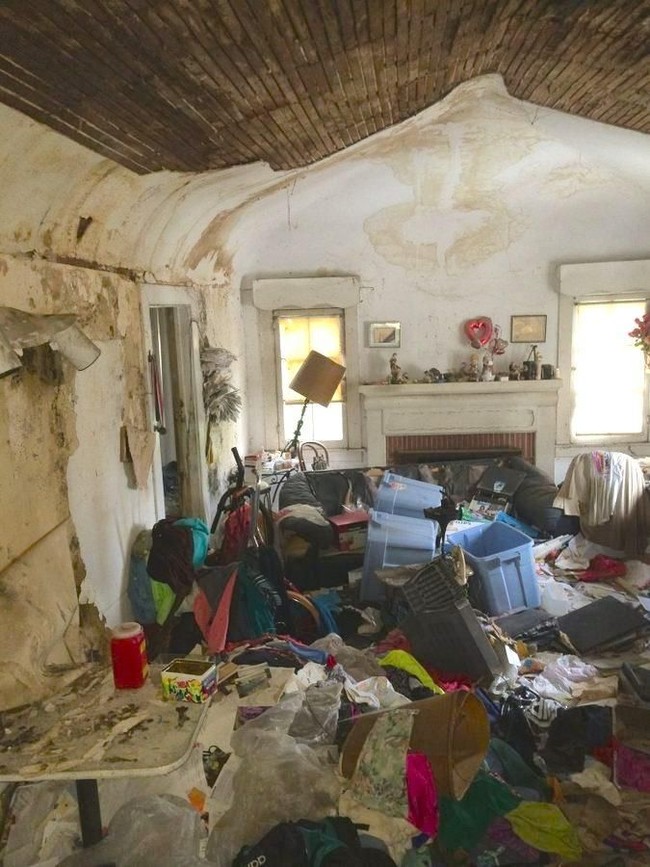 Sempat dibeli dengan harga USD 16 ribu atau Rp 230 jutaan pada 1960-an, nyatanya sang pembeli enggan menempatinya, sehingga rumah ini diabaikan selama lebih dari 90 tahun. Foto: Dok. Elite Readerss/ Tracy Do Real Estate