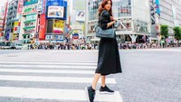 Dikabarkan dekat dengan Deddy Corbuzier, nama Sabrina Chairunnisa makin populer. Sabrina merupakan Runner Up II Puteri Indonesia yang mewakili Sumatera Utara. Memiliki tubuh langsing dan wajah yang cantik. Foto: Instagram @sabrinachairunnisa_