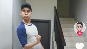 Andovi da Lopez menjadi salah satu YouTuber yang ikutan main Tik Tok. Foto: Istimewa